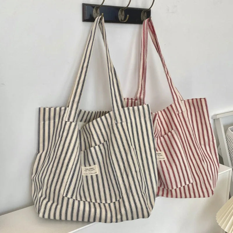 Holiday Striped Canvas Bag Versatile for Shopping Large Capacity Shopping Bag for Women Lightweight Commuting Shoulder Bag