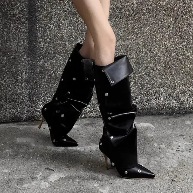 Stivale Con Tacco Pirata