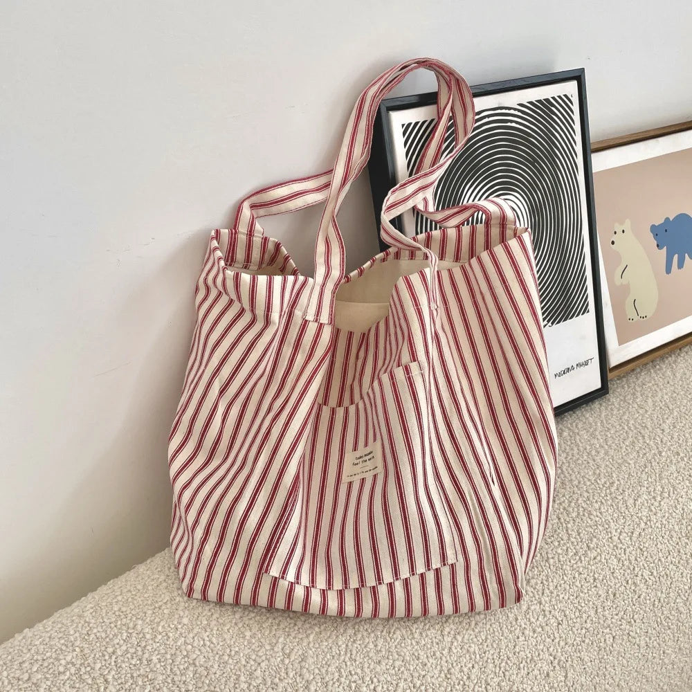 Holiday Striped Canvas Bag Versatile for Shopping Large Capacity Shopping Bag for Women Lightweight Commuting Shoulder Bag